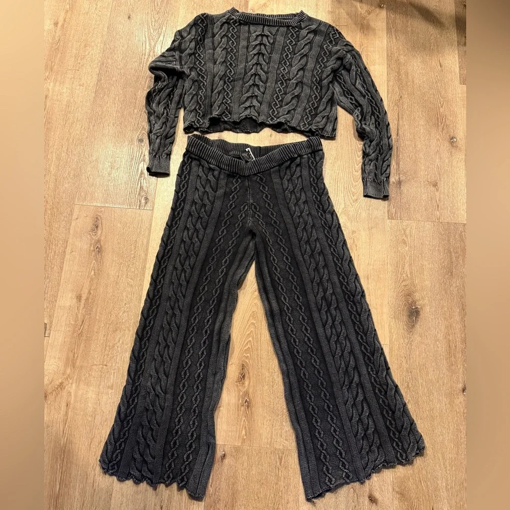 Fashion Nova Black Cable Knit Wide Leg Set - Picture 1 of 3